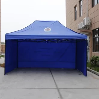 オリジナルテント<br>
オリジナルデザインのテントが制作可能です。